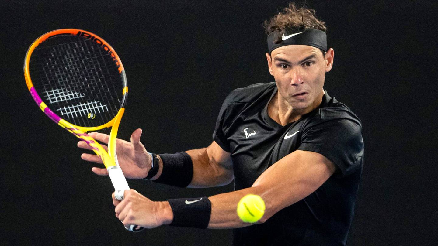 Tennis | Tennistähti Rafael Nadal ymmärtää australialaisten kyllästymisen korona­virukseen: ”Djokovic teki oman ratkaisunsa”