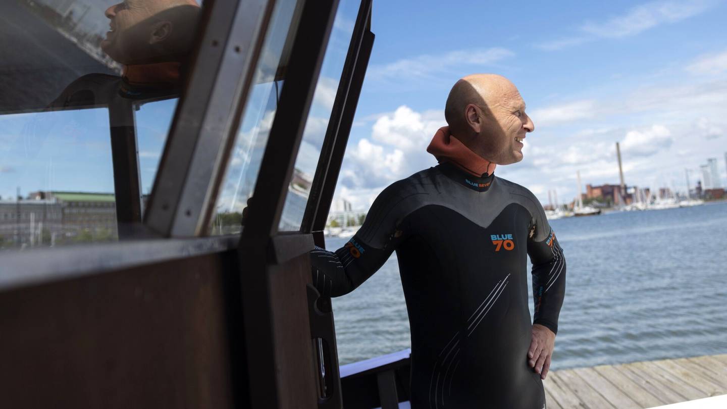 Uiminen | Patrik Kvikant aikoo uida Suomen­lahden poikki kolmessa päivässä: ”Taistelumieltä vaaditaan”