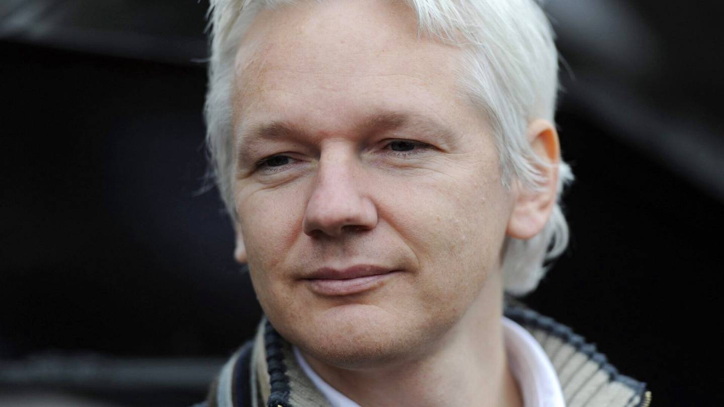 Wikileaks | Luovutetaanko Julian Assange Yhdys­valtoihin? Oikeuden­käynti jatkuu Britanniassa