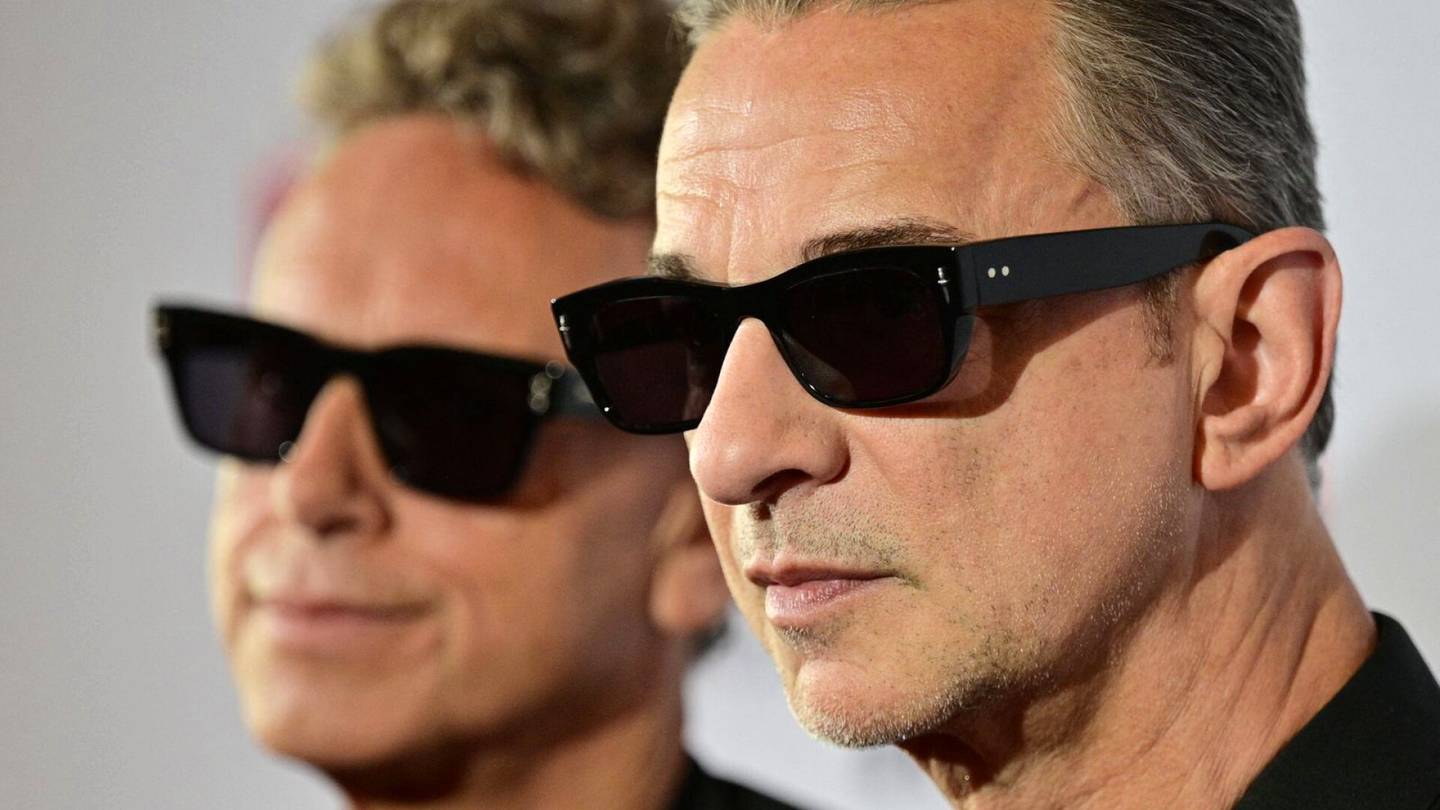 Levyarvostelu | Odottamaton kuolema olisi voinut tietää Depeche Moden loppua, mutta bändin uusi levy on paras pitkään aikaan
