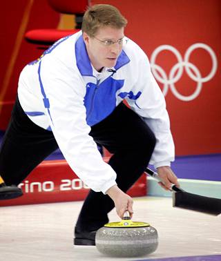 Curling-legenda Markku Uusipaavalniemi menestysvuosista: 