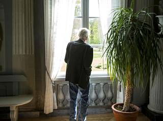 Magnus Linder, 87, kunnosti lapsuudenkotinsa, yhden Suomen arvokkaimmista  kartanoista – ”historia kuin Downton Abbeysta” - Kulttuuri 