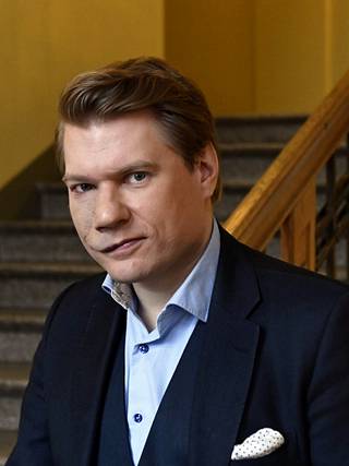 Helsingin yliopiston Eurooppa-tutkimuksen keskuksen akatemiatutkija Timo Miettinen Helsingissä  toukokuussa 2022. 