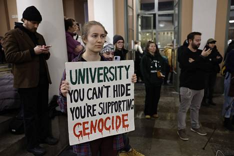 Havu Laakso participated in a demonstration against the Palestinian genocide at the university.  In his pamphlet, he accused the university of supporting genocide.