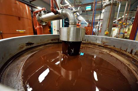 Maailman suurimmalta suklaatehtaalta löytyi salmonellaa. Tehtaan tuotanto on keskeytetty toistaiseksi.