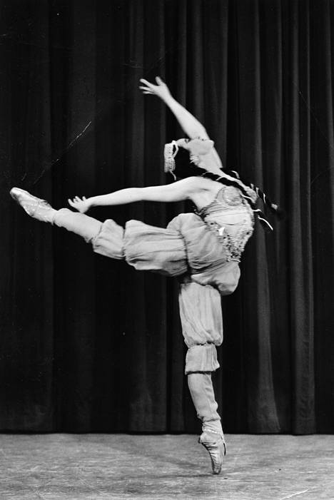 Bahtšisarain suihkulähde -baletin Zareman rooli kuului Seija Silfverbergin suosikkeihin. 