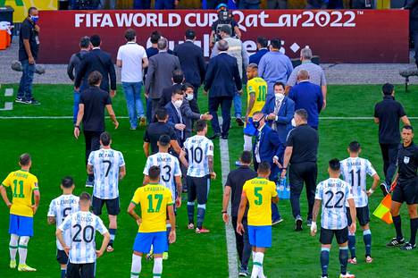 Brasilian ja Argentiinan MM-karsintaottelu päättyi syyskuussa jo ensimmäisten minuuttien aikana, kun Brasilian terveysviranomaiset ja poliisi rynnivät kentälle.