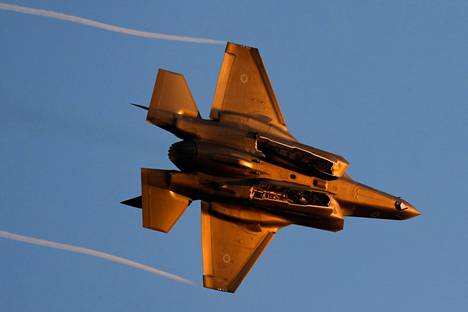 Israelin ilmavoimien F-35-hävittäjä Hatzerimissa kesäkuussa viime vuonna.