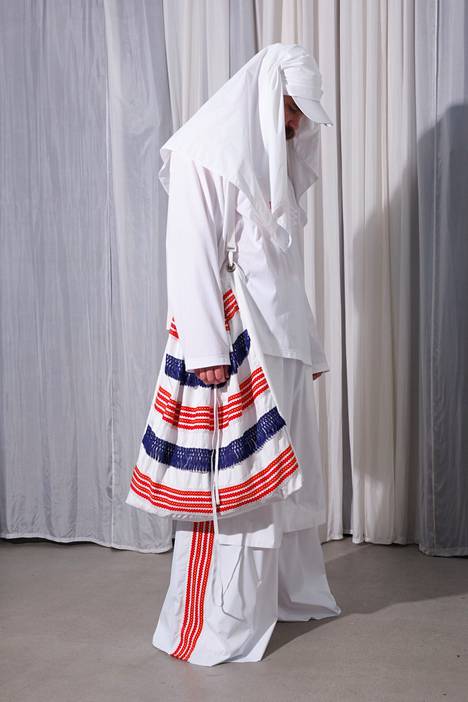 Lauri Greis inherited Antrea's national costume from his grandmother.  That gave rise to the idea for a collection that combines influences from South Karelian national costumes to technical sportswear.