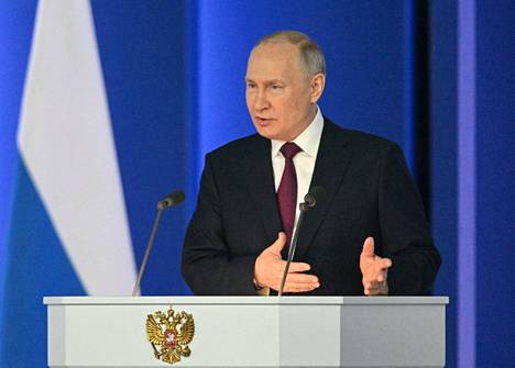 Venäjän presidentti Vladimir Putin puhui Venäjän eliitille tiistaina.