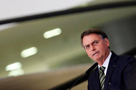 Presidentti Jair Bolsonaron mukaan Brasilian poliisi käy ”epätasaväkistä” taistelua rikollisuutta vastaan.