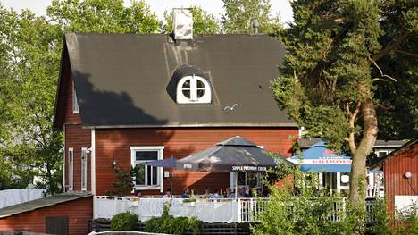 Ravintolat | Helsingin Mustikkamaalla sijaitsee romanttinen kahvilakeidas, josta moni ei ole kuullutkaan – Blobba vie rosoisen romanttiseen saari­tunnelmaan