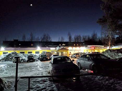 Kamenkan eli Kaukjärven torialuetta illanhämyssä Karjalankannaksella.