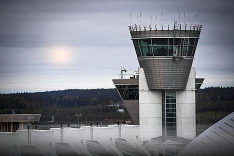 Tulli pysäytti esitutkintaan johtaneen tavaralähetyksen Helsinki-Vantaan lentokentällä joulukuussa 2017. Tulli tiedotti rikostutkinnastaan julkisuuteen toukokuussa 2019.