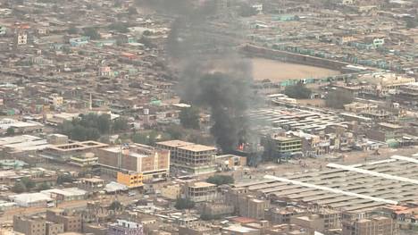 Taisteluista ja räjähdyksistä raportoitiin keskiviikkona esimerkiksi Omdurmanin kaupungissa.