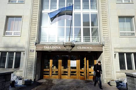 Tallinnan yliopiston sisäänkäynti.