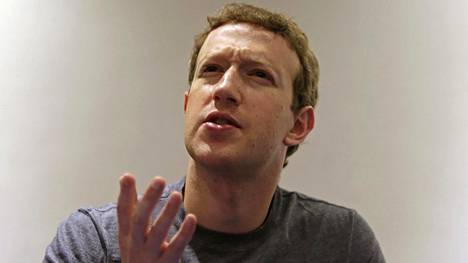 Facebookin johtaja Mark Zuckerberg kommentoi käyttäjätietoskandaalia ensimmäistä kertaa: ”Yhtiö on tehnyt virheitä”