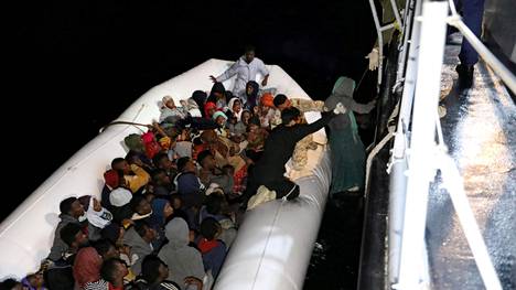 Ainakin 11 siirtolaista kuoli Libyan rannikon edustalla – 263 pelastettiin
