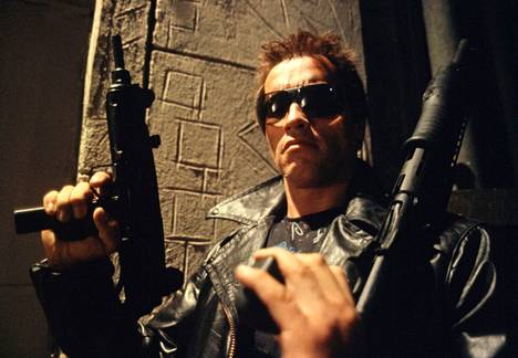 James Cameron specifically wanted Arnold Schwarzenegger to play the terminator. 
