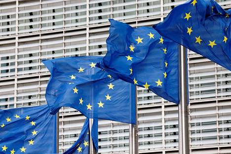 EU-maiden suurlähettiläät käsittelivät maanantai-iltana Ukrainan ja Unkarin rahoitusasioita.