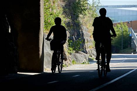 Pyöräilijöitä Baanalla kesällä 2021.