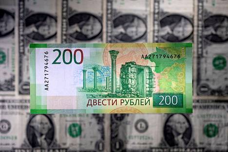 Venäjä sanoi perjantaina maksaneensa kahden joukkovelkakirjansa korkomaksuja velkojilleen. Kyse on noin 100 miljoonan dollarin suuruisista maksuista. 