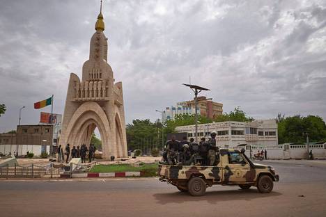 Malin kansalliskaartin sotilaita maan pääkaupungissa Bamakossa vuonna 2021.