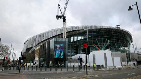 Ison rahan vip-katsojille valtava pettymys: ei juustohuonetta jatkuvasti viivästyvän Tottenhamin uuden stadionin vip-tiloihin