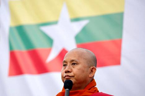 Myanmarin sotilashallinto on vapauttanut kansallismielisen buddhalaismunkin Wirathun vankilasta ja häntä vastaan nostetuista syytteistä.