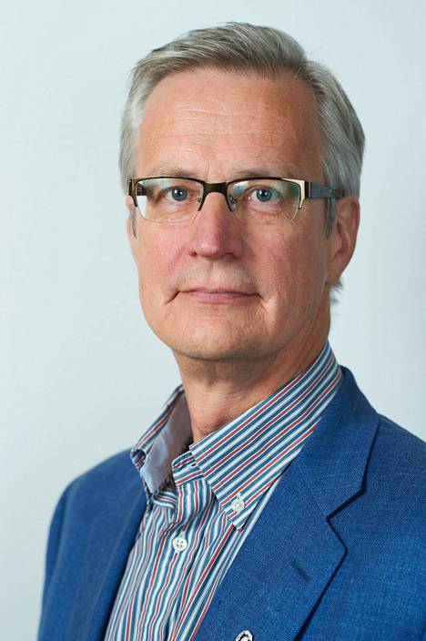 Lääkintöneuvos Heikki Pälve palasi Turun valtuustoon viime vuoden kuntavaaleissa.