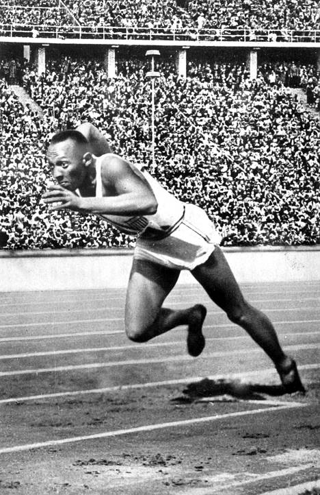Jesse Owens oli vuoden 1936 Berliinin olympialaisten kirkkain tähti.