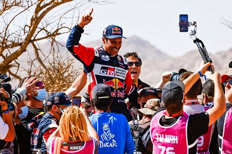 Qatarilainen Nasser al-Attiyah voitti Dakar-rallin neljännen kerran urallaan.