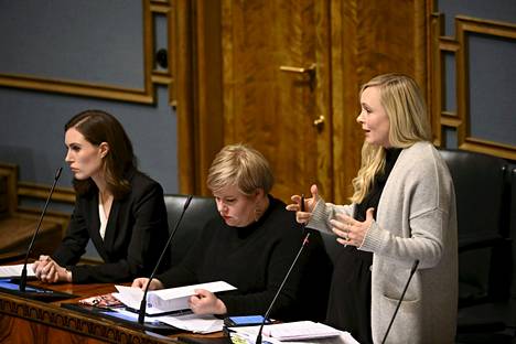 Eduskunnan kyselytunnilla kysymyksiin olivat torstaina vastaamassa muiden muassa pääministeri Sanna Marin (sd), valtiovarainministeri Annika Saarikko (kesk) ja sisäministeri Maria Ohisalo (vihr).