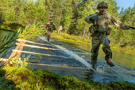 Yhdysvaltojen maavoimien sotilaat tutustuivat heinäkuussa Porin prikaatin pioneeritoimintaan. 