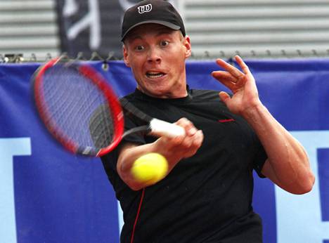 Harri Heliövaara on nyt voittanut kuusi haastajatason nelinpeliturnausta.