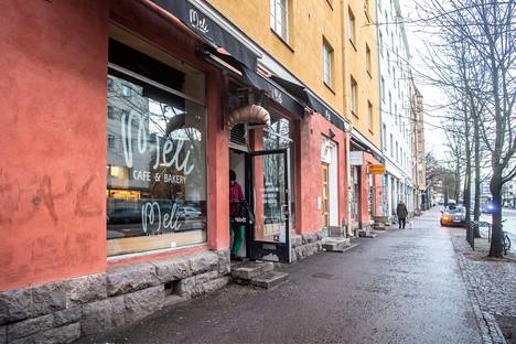 Meli Cafe & Bakery sijaitsee Helsinginkadulla, Harjutorin läheisyydessä.