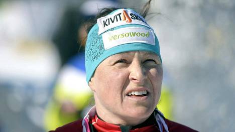 Entinen hiihtäjätähti Aino-Kaisa Saarinen hyvässä vauhdissa kohti urheilujohtamisen huippua