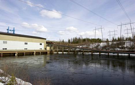 Suomen suurimman joen viimeiselle luonnontilaiselle osuudelle halutaan  voimalaitos – Luontojärjestöt ja kalastajat: ”Kuolinisku vaelluskaloille” -  Kotimaa 