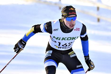 Iivo Niskanen hiihti Suomen mestariksi miesten 15 kilometrin vapaan kisassa.