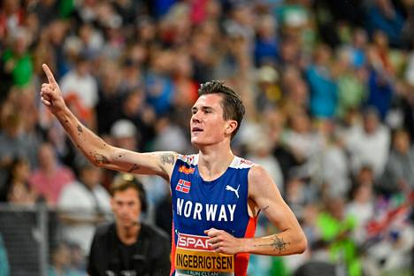 Jakob Ingebrigtsen voitti 1500 metrin EM-kultaa torstaina. 