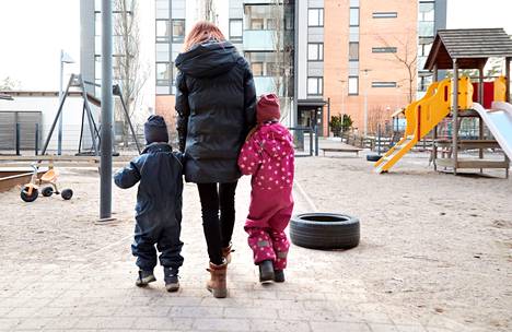 Helsingissä päiväkotiin tai lähikouluun voi usein mennä kävellen.