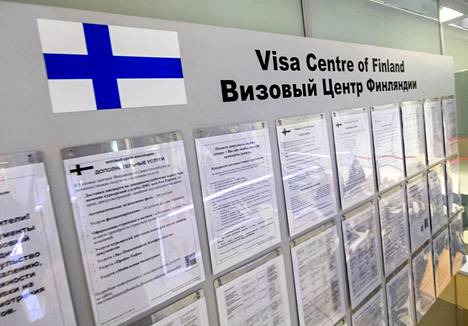 Suomeen ja muihin Schengen-maihin matkustavat Venäjän kansalaiset tarvitsevat viisumin eli maahantuloluvan, joka on voimassa enintään 90 päivää.