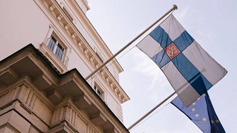 Suomi avaa suurlähetystöt Kolumbiaan ja Myanmariin - Kotimaa 