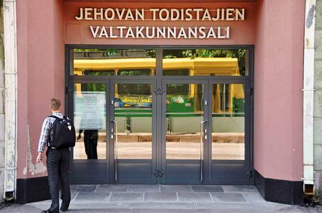 Jehovan todistajien valtakunnansali Helsingissä.