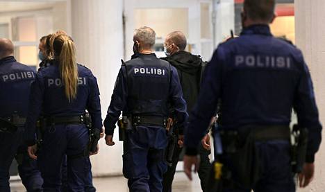 Helsingin käräjäoikeudessa oli katujengejä koskeva oikeudenkäynti maaliskuussa.