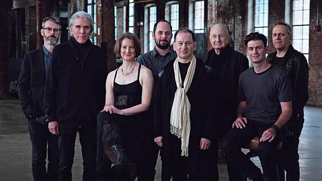 Philip Glass Ensemble tulee Helsinkiin maaliskuussa – esittää lähes 50 vuotta kadoksissa olleen teoksen