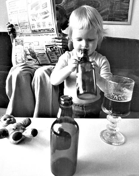 Useat pikkulapset pitävät oluesta, heistä voi tulla sille jopa persoja. Vanhempien olisi kuitenkin harkittava, ennen kuin he antavat leikki-ikäiselle viinaksia. Lapsesta voi nimittäin kehittyä alkoholisti.