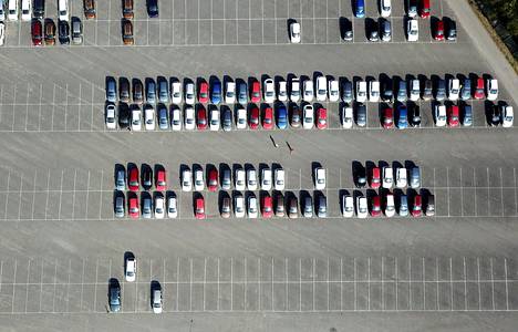 Pohjois-Karjalassa ja Kainuussa körötellään vanhimmilla autoilla, Suomen  autokanta vanhempaa kuin EU:ssa keskimäärin - Kotimaa 