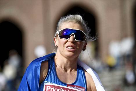 Sara Kuivisto on Suomen keskipitkän matkojen ykkösjuoksija.