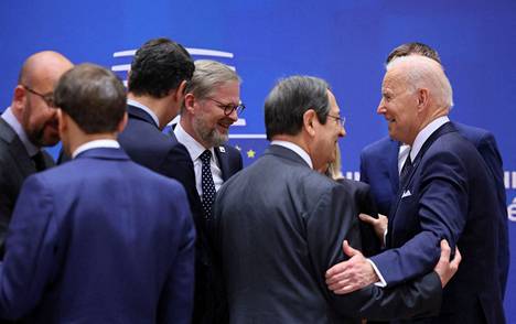 Joe Biden tapasi EU-maiden johtajia viime viikon torstaina Brysselissä.
